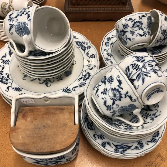 Qty of Blue Danube China