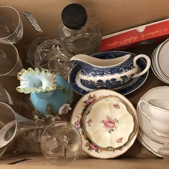 Box of Mixed China and Glassware