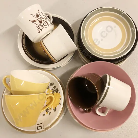 Qty of Mixed NZ China