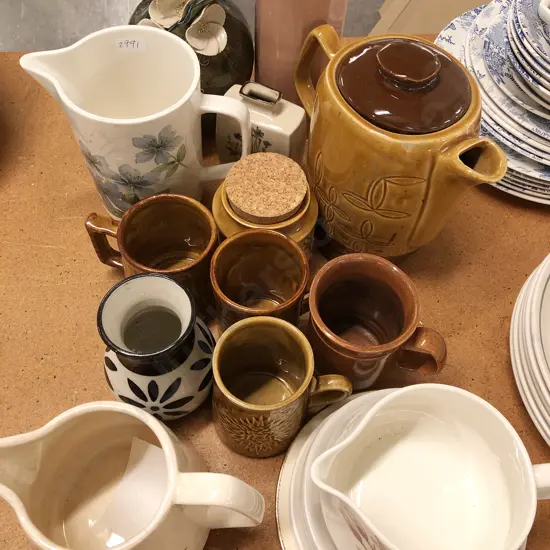 Qty of Mixed NZ Crockery