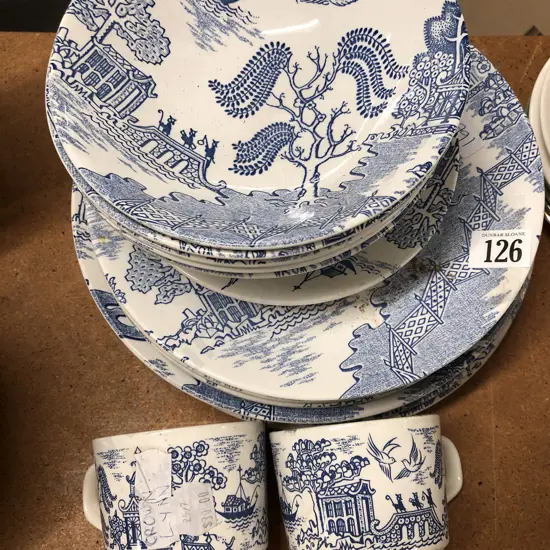 Qty of NZ Willow Pattern China