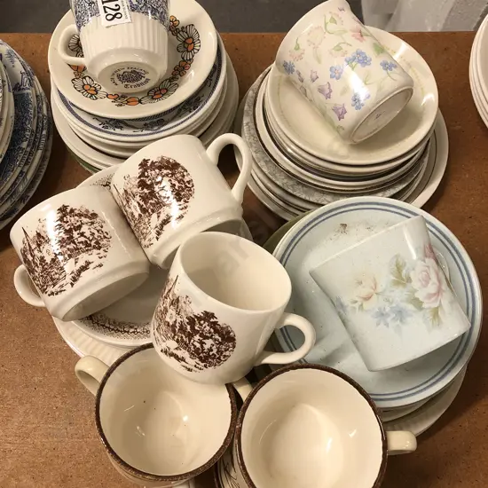 Qty of Mixed NZ Tea China