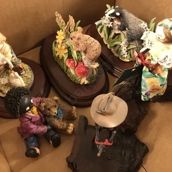 Five Modern Animal Figures etc