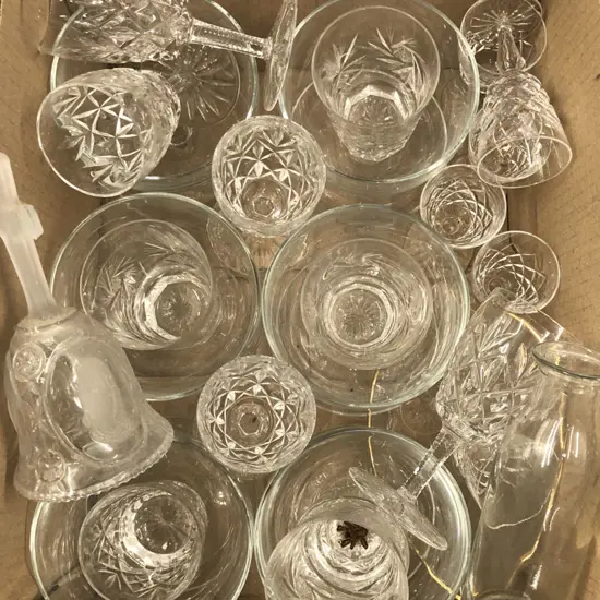 Box of Mixed Glassware