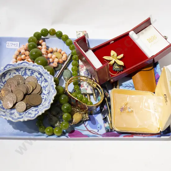 Qty Assorted Costume Jewellery on Tray