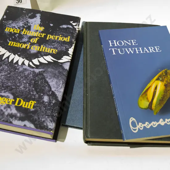 Hone Tuwhare Oooooo.....!!! - Signed by Author & Moa Hunter Period - Roger Duff etc