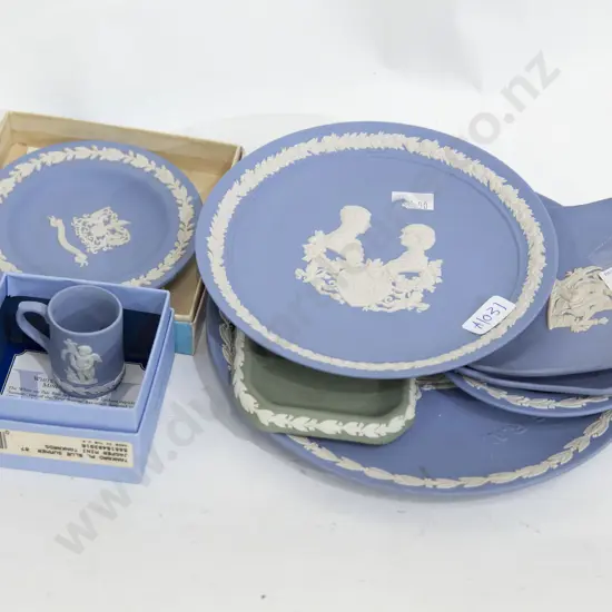 Qty Asst Wedgwood Jasperware (8)