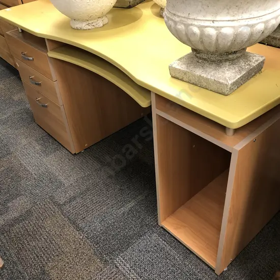 Modern Computer Desk