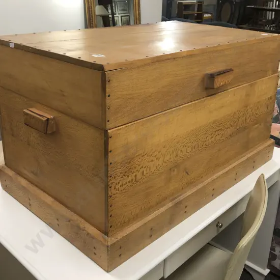 Rewarewa Blanket Box (Crack to Top)