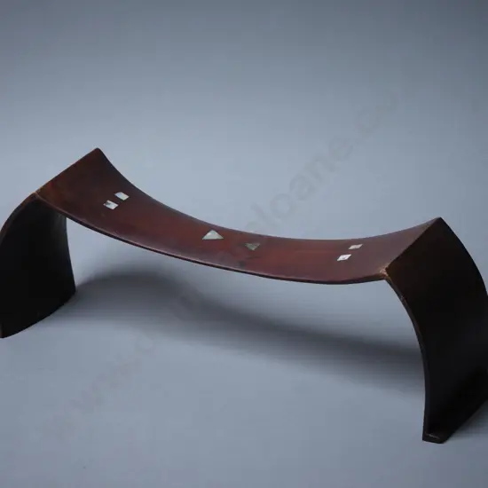 Tongan Neck Rest (Kali Hahapo)