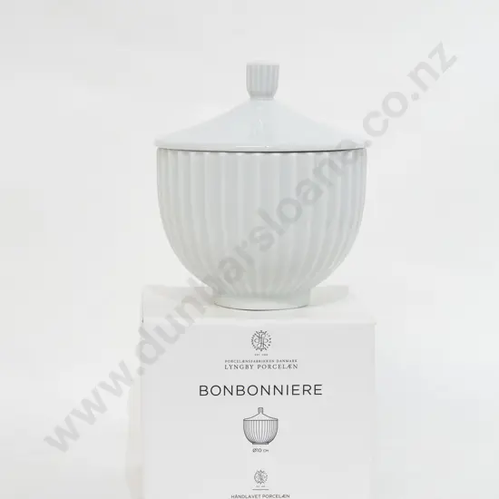 Lyngby Porcelaen "Bonbonniere" Lidded Bowl