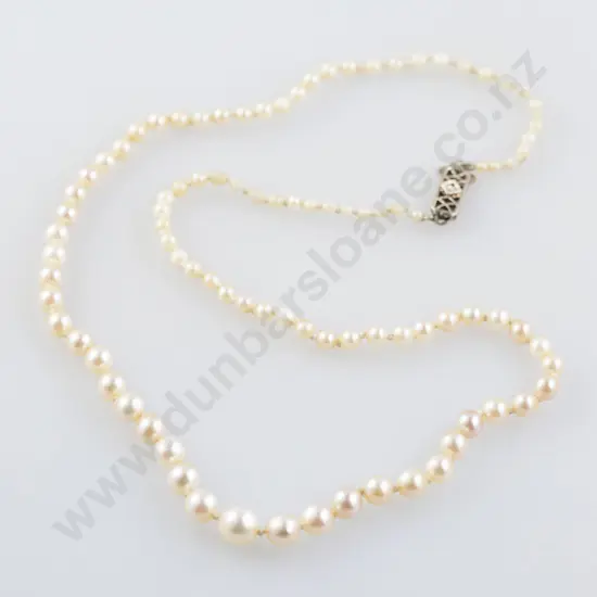 Vintage Single Strand Graduated Cultured Pearl Necklace