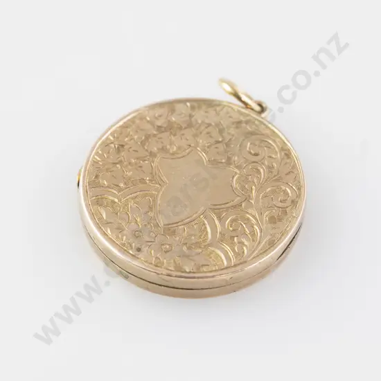 9ct Engraved Circular Photo Locket