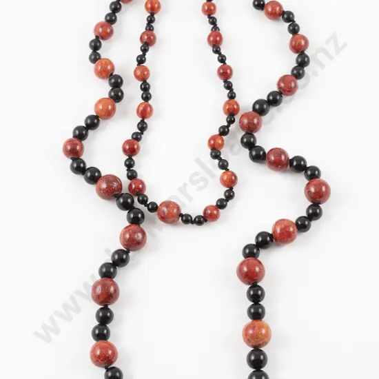 Single Strand Graduated Coral and Black Ceramic Bead Necklace