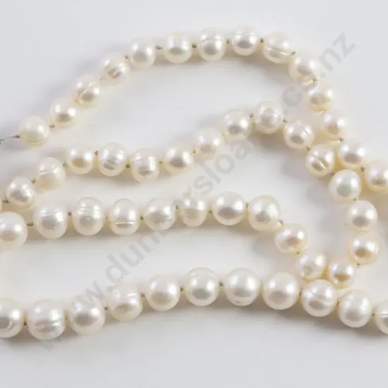 Single Strand Graduated Freshwater Pearl Necklace