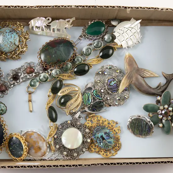 Collection Vintage Costume Jewellery