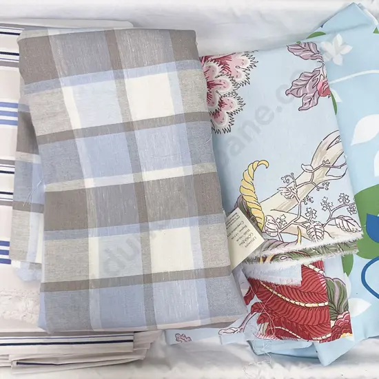 Four Various Linen Pieces