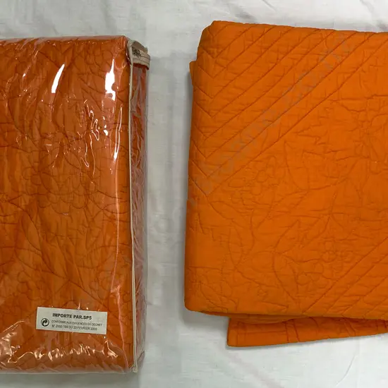 Two Quilted Single Bed Covers