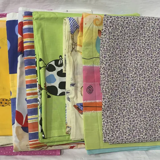 Qty of Oblong Cushion Pieces