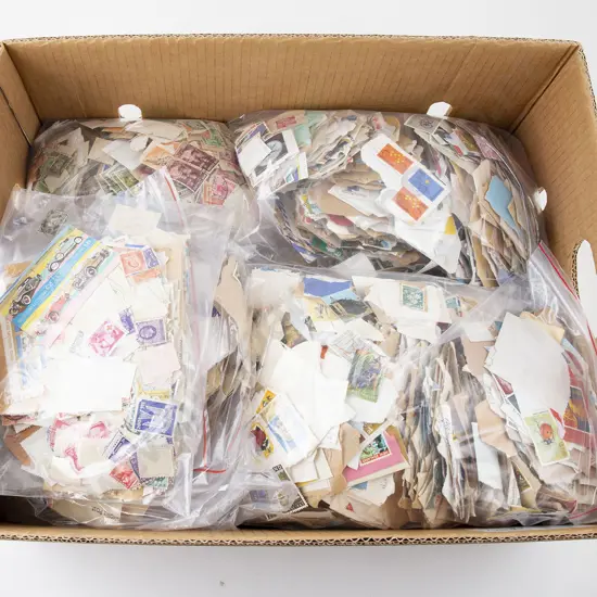 Carton Qty Un-sorted Loose Mainly NZ Stamps