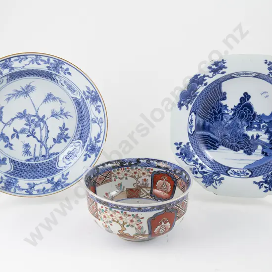 Two Late C18th Chinese Export Ware B&W Dishes