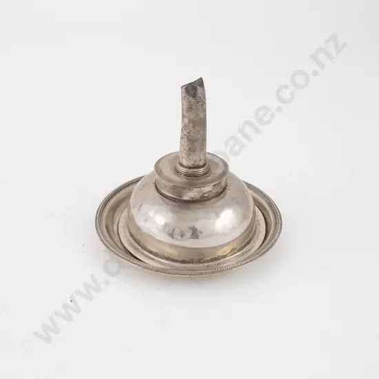 Geo 3 Irish S/S Wine Funnel & Stand