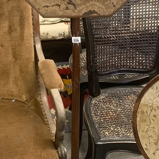 Regency Mahogany Pole Screen with octagonal banner