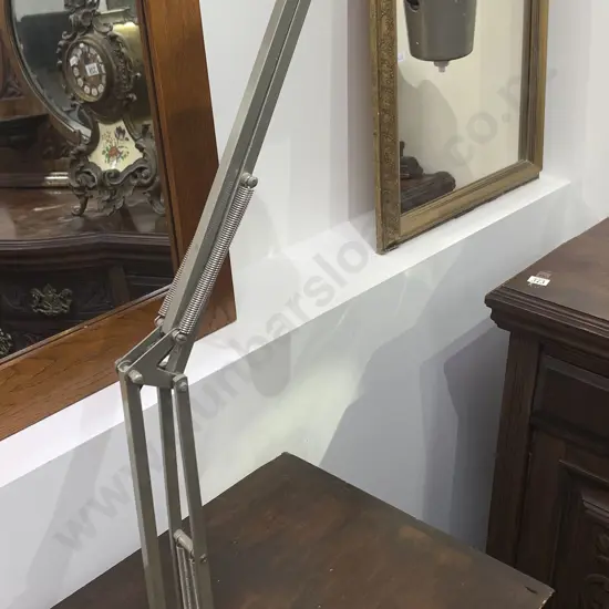 NZ Made Angle Poise Lamp