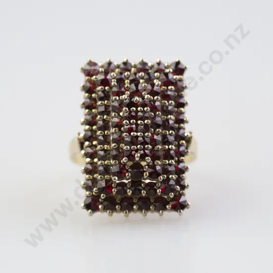 .900 Silver Gilt Garnet Cluster Ring