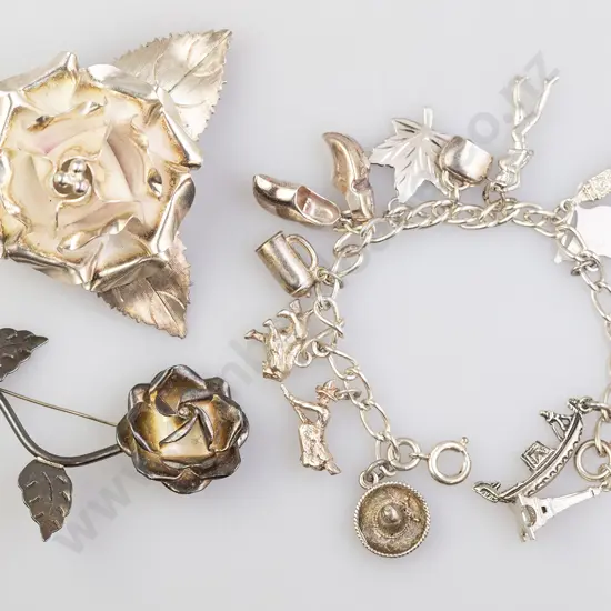 S/S Curb Link Charm Bracelet