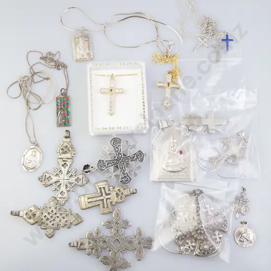Collection Various Religions Jewellery