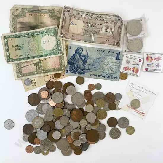 Qty Vintage Mixed Pocket Change Coinage and Banknotes