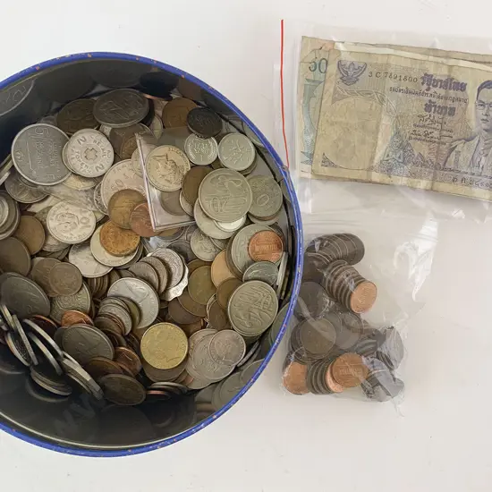 Qty NZ and World Vintage Pocket Change Coinage and Banknotes
