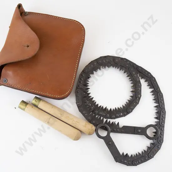 WWII Diston Folding Trench Saw