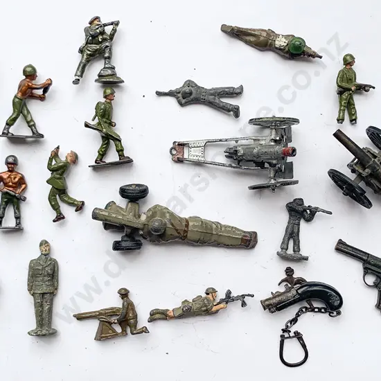 Collection Vintage WWII and WWI Lead Soldiers