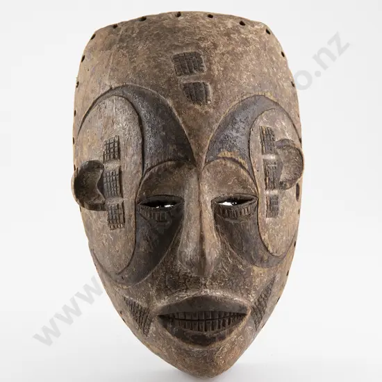 Nigeran Mask