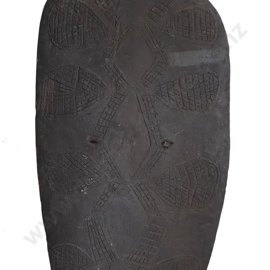 Papua New Guinea war shield