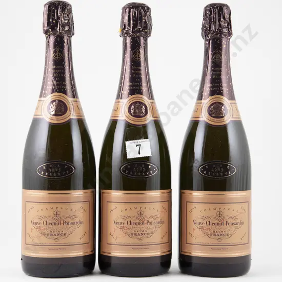 3 bottles NV Veuve Clicquot Ponsardin Rosé Brut Champagne