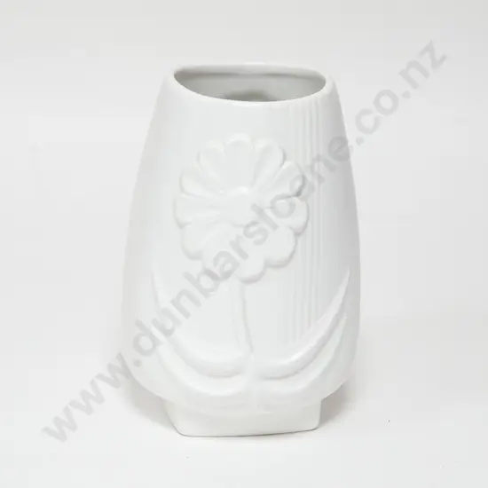 NZ Crown Lynn Floral Decorated Vase