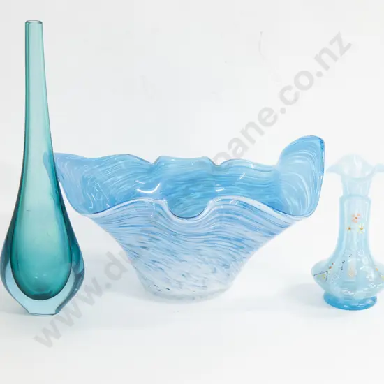Mid 20th Century Shaped Glass Bowl Together With Two Other Vases
