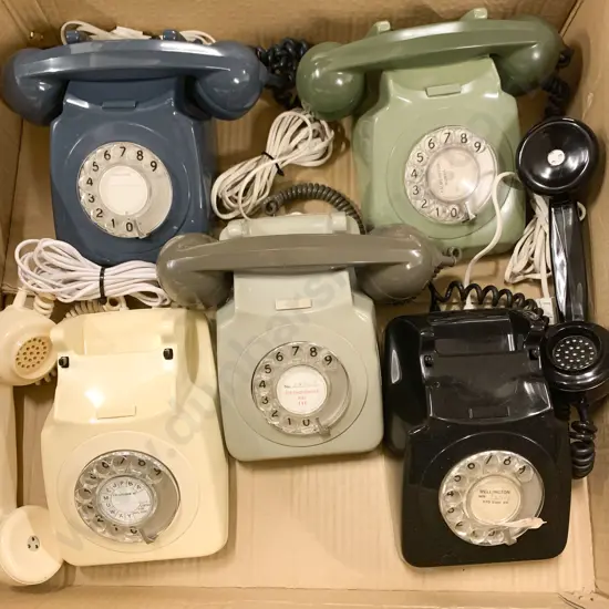 Five c. 1970s Phones