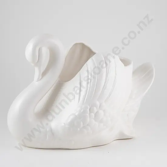 Crown Lynn Swan