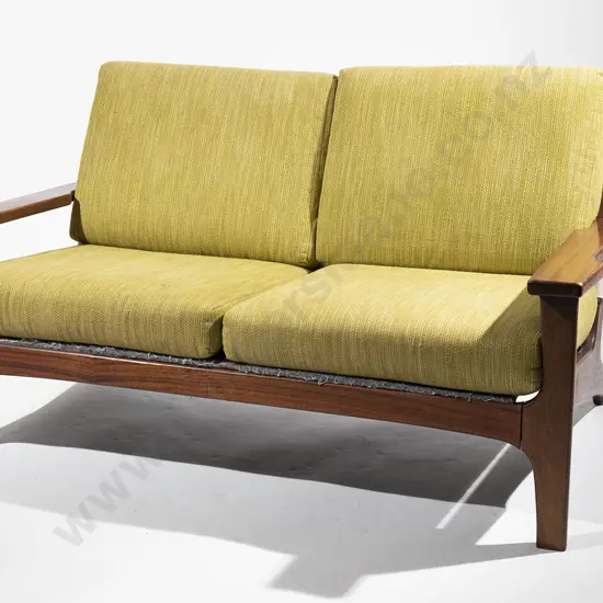 Fred Lowan T 5 Couch