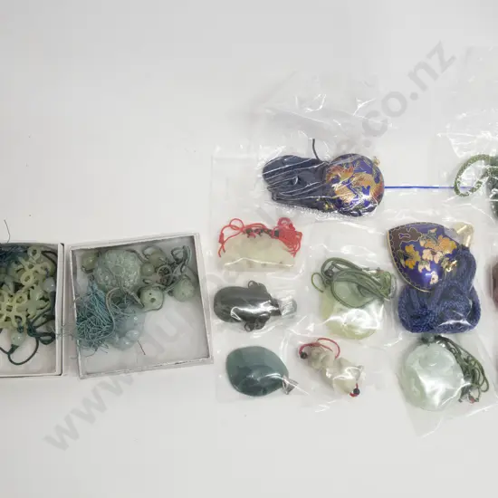 Small Quantity of Assorted Asian Jewellery including Hardstone Pendants