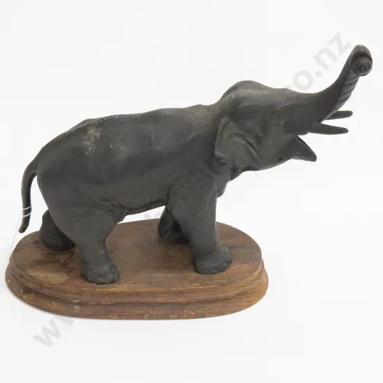 Metal Elephant Ornament
