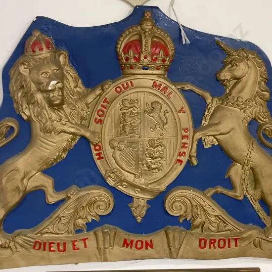 Large Plaster G B Coat of Arms