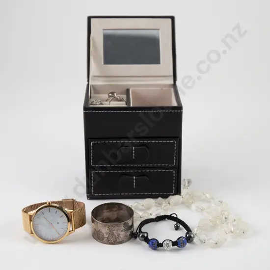 NZ Under The Sun Gents Dress Wrist Watch and jewellery with box