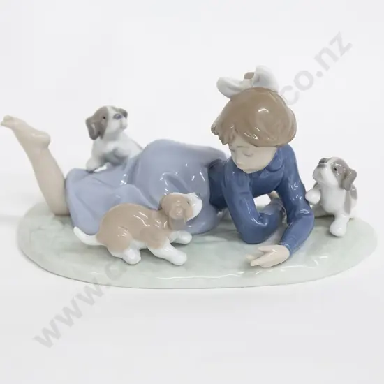 Lladro Figure Group of Girl and Puppies