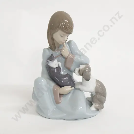 Lladro Figure of Girl with Cat and Dog