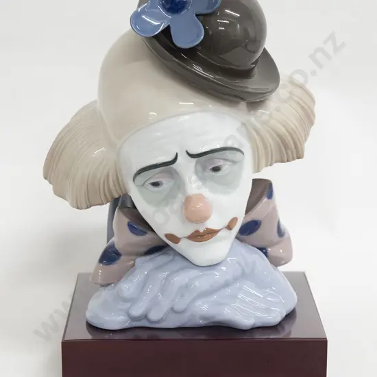 Lladro Bust "Clowns Head Bowler Hat" in Original Box